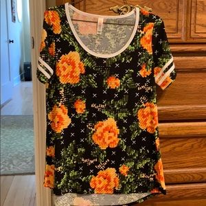 Lularoe Classic Tee FINAL PRICE